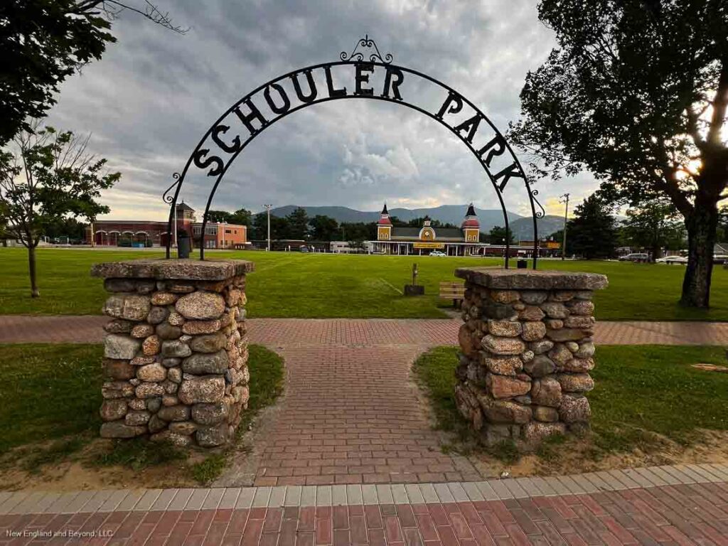 Schouler Park - North Conway Village