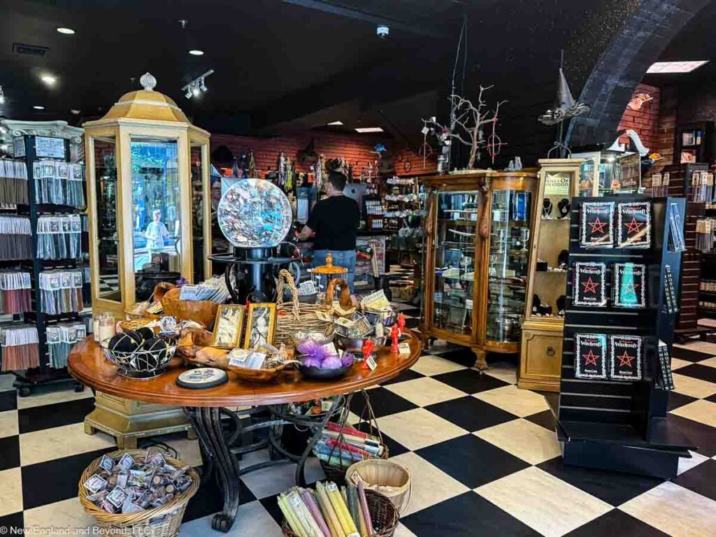 Hex Old World Witchery